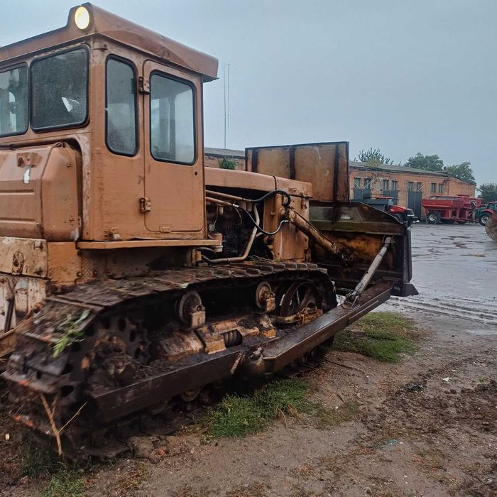 продам бульдозер т170