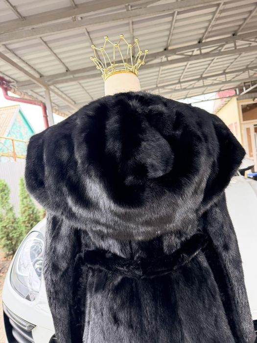 Натуральна  брендова норкова шуба