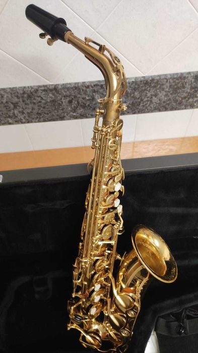 Saxofone Alto Yamaha YAS-32 Japão