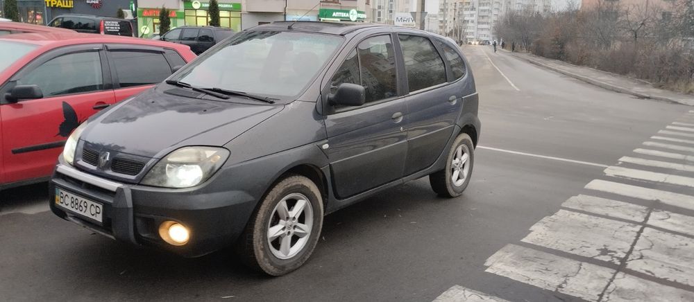 Renault Scenic RX4