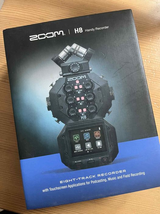 Zoom H8 Recorder