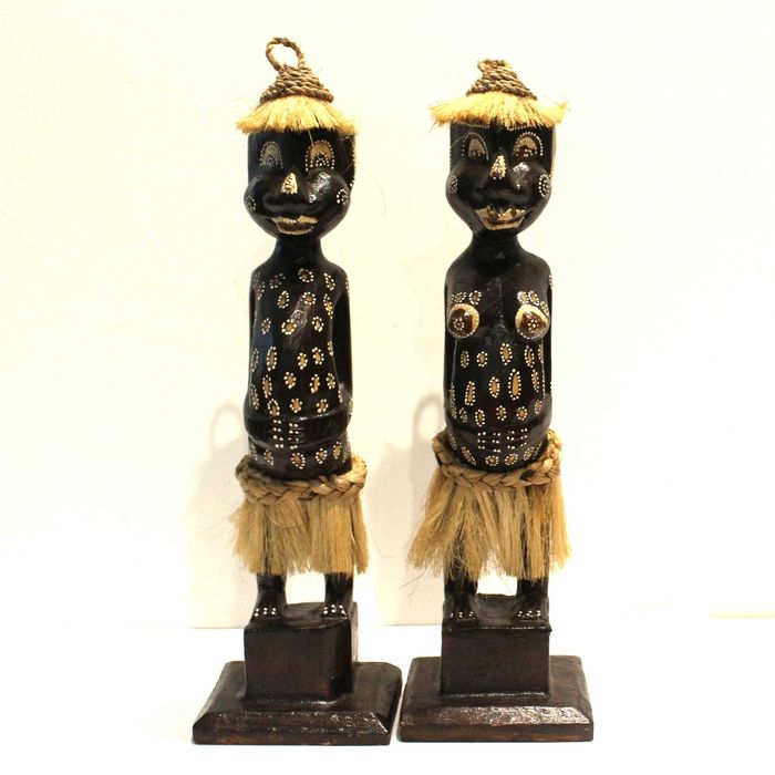 Escultura Madeira - Estilo Casal Tribal