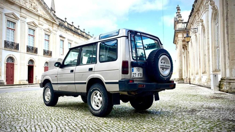 Discovery TDI 300, 5 portas e 7 lugares