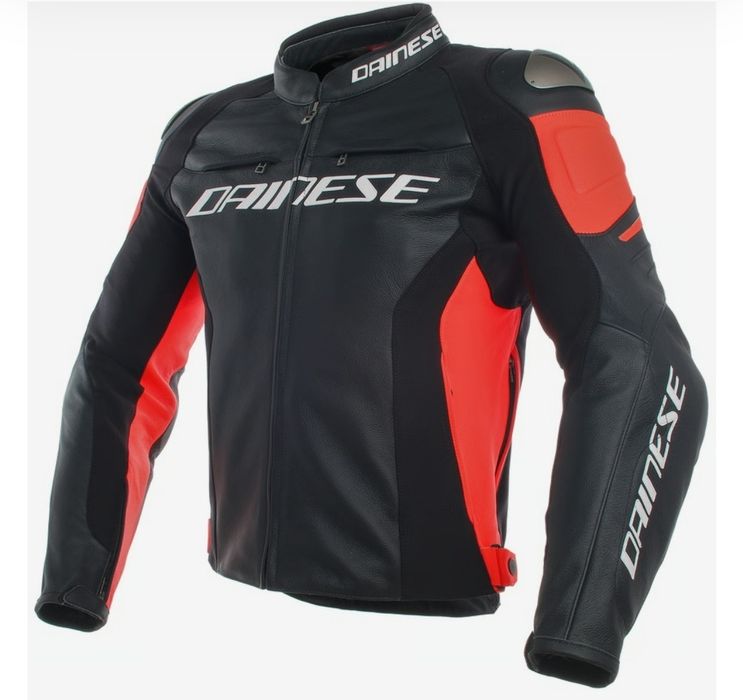 Casaco DAINESE Racing 3 Black  Fluo Red
Racing 3 Black / Fluo-Red
Racing 3 Black / Fluo-Red