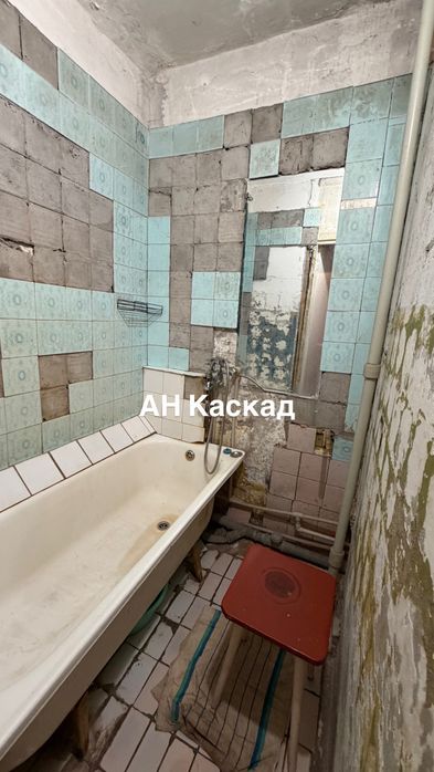 Продам 2х комнатную квартиру.Холодная гора