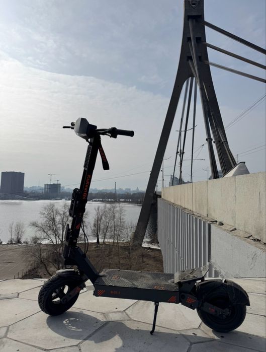 Електросамокат Kukirin kugoo g4 700км пробіг