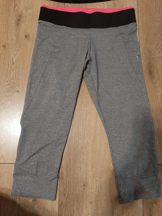 Strój sportowy siłownia rower fitness leginsy top