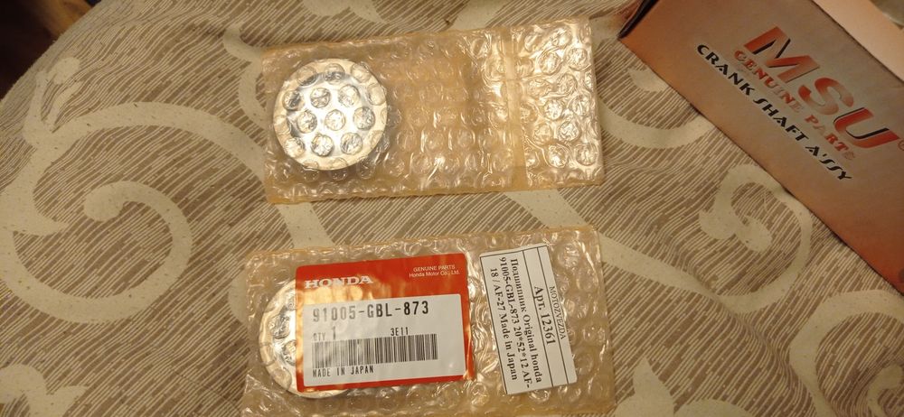 Подшипники на коленвал на хонду дио 27 и др.