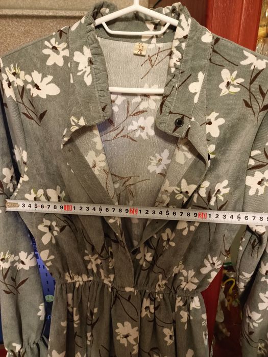 Вельветова сукня плаття