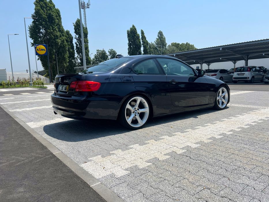 BMW 330d LCi e92 2010