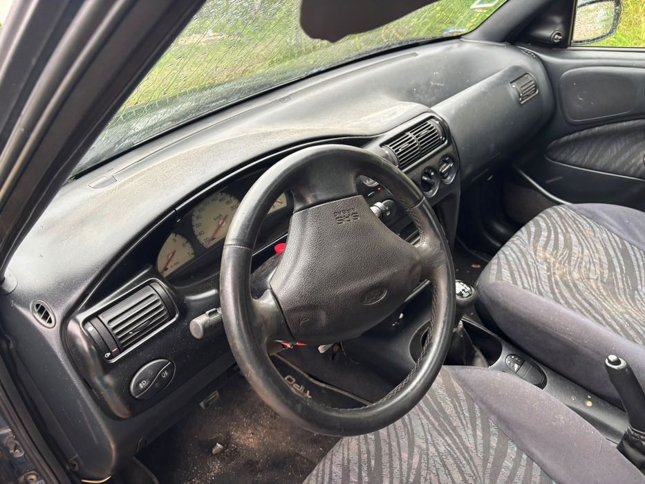 Frod escort 1.4 gasolina/gpl — photo 5