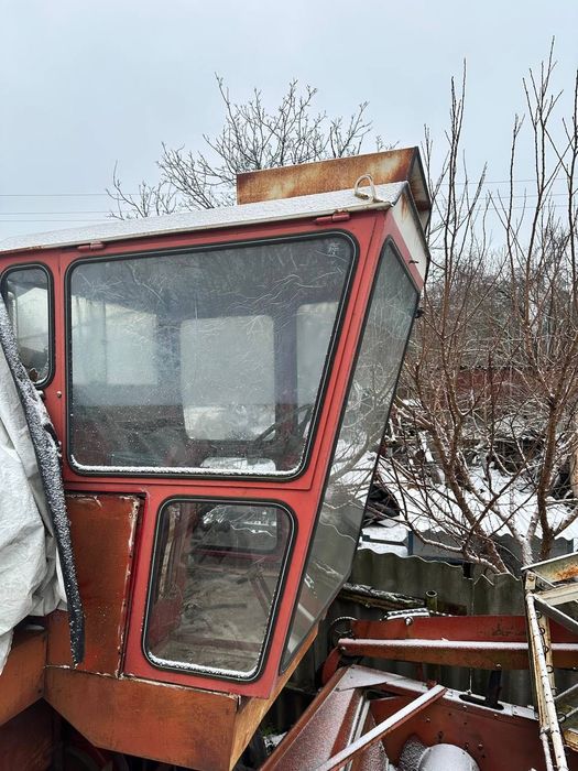 Internationalt 431 комбайн 3м жатка обмін