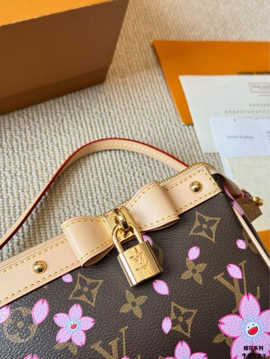 Жіноча Сумка Louis Vuitton Monogram Cherry Blossom — ексклюзивна