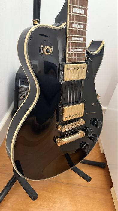 Guitarra elétrica  estilo Les Paul da Acepro  + amplificador Fender Frontman 10G