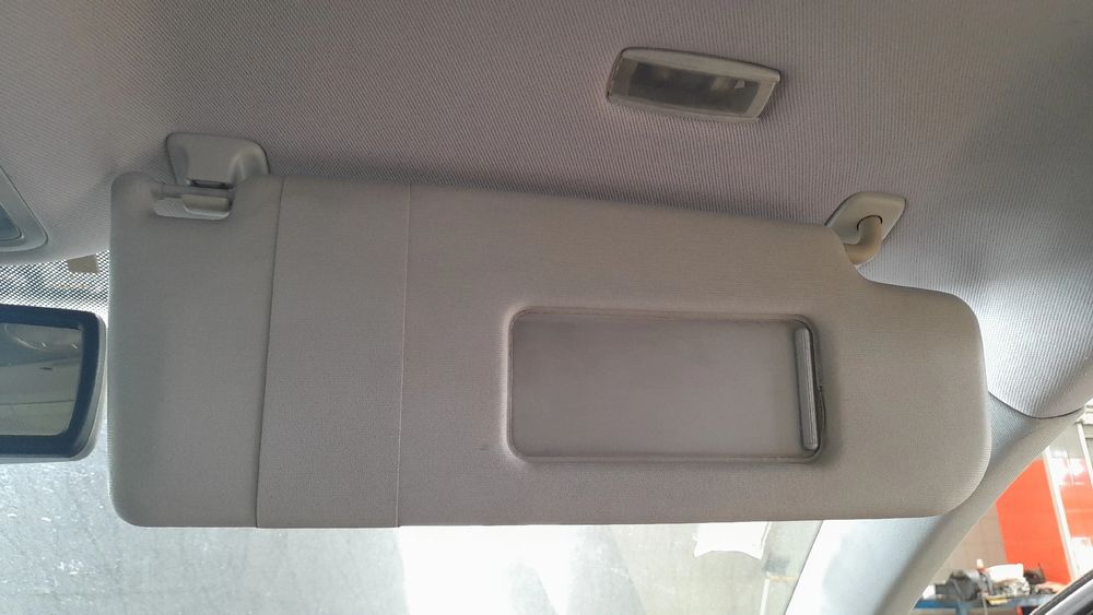 Pála de sol direita VOLKSWAGEN Golf V (1K1)