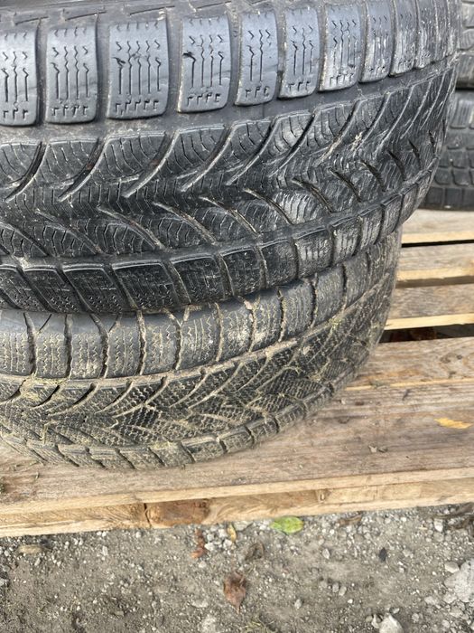 Opony / Zimowe R16/55/205 komplet 2 szt RATIN Winter