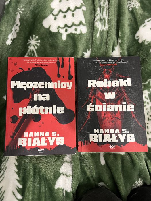 „Męczennicy na plótnie” i „robaki w scianie „