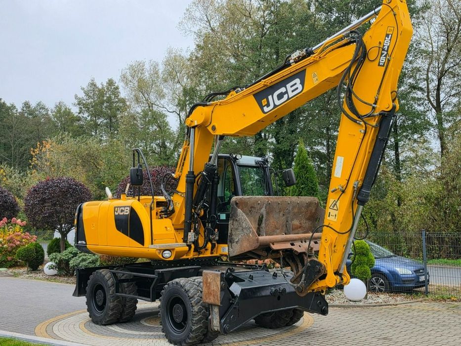JCB JS175W  Koparka kołowa JCB JS175W I 2014 rok I 6.900 mth I Pierwszy właściciel