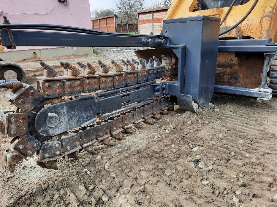 Траншеєкопач бара на bobcat, cat, jcb