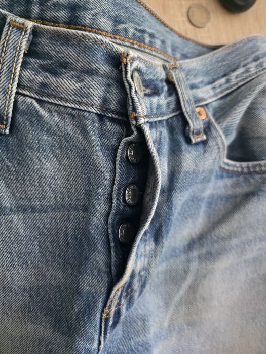 Jeansy Levi's W26L32