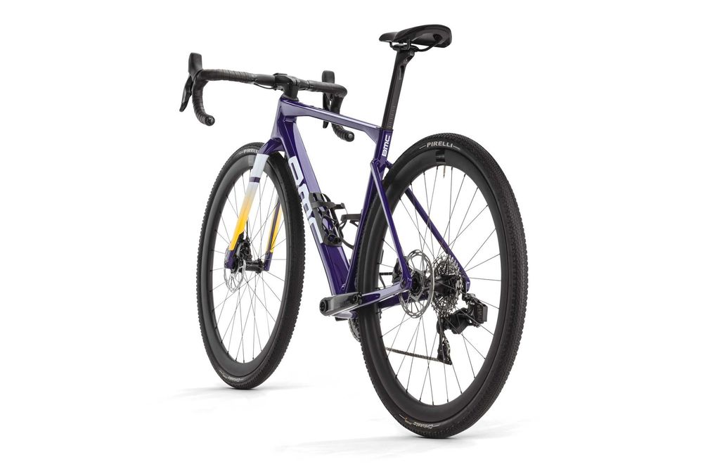 BMC Kaius 01 Three - Carbon - SRAM RIVAL eTap AXS 2×12s - 32% OFF