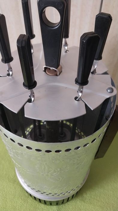 Електрошашличниця Таврія.Электрошашлычница.Шашличниця.Мангал.