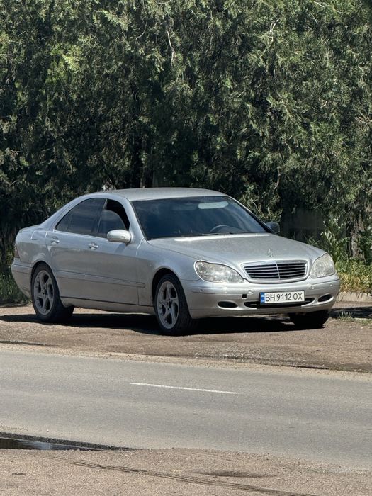 Mersedes S-Class w220