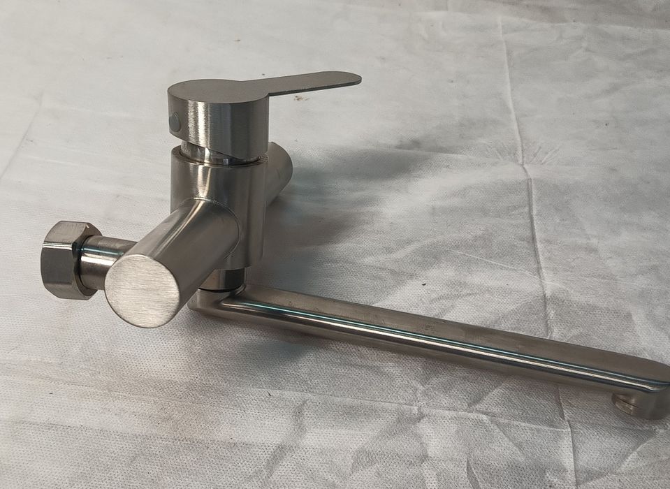 Bateria kuchenna ścienna Lupo stal NEO