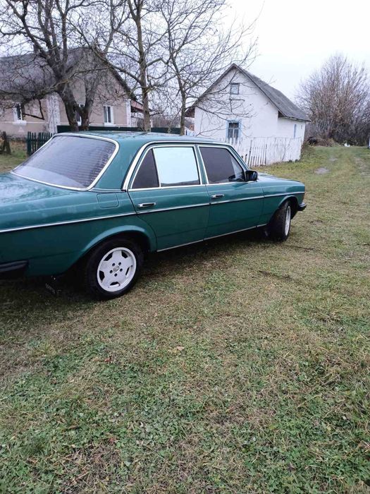 Продам мерседес 123