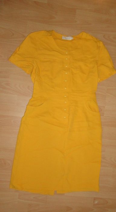 Piekna zółta sukienka Preta Porte roz. L