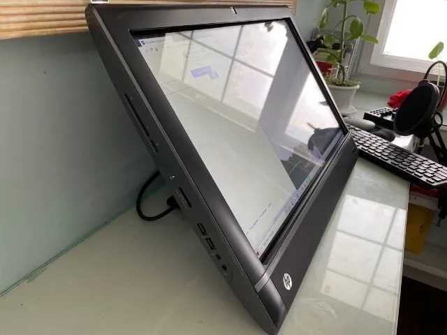 All-in-One HP TouchSmart 9300 Elite