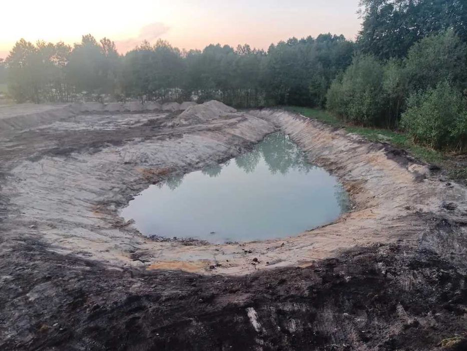 Kopanie, odmulanie stawów, zbiorników retencyjnych, rowów.