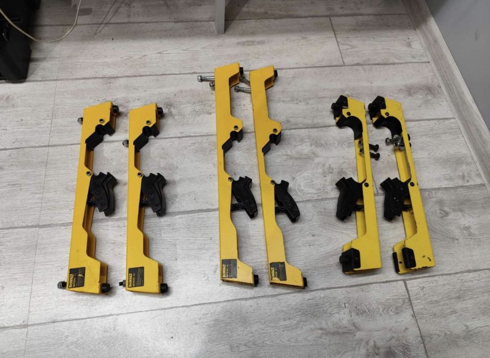 DeWal DE 7030 салазки для торцювальної пили Деволт