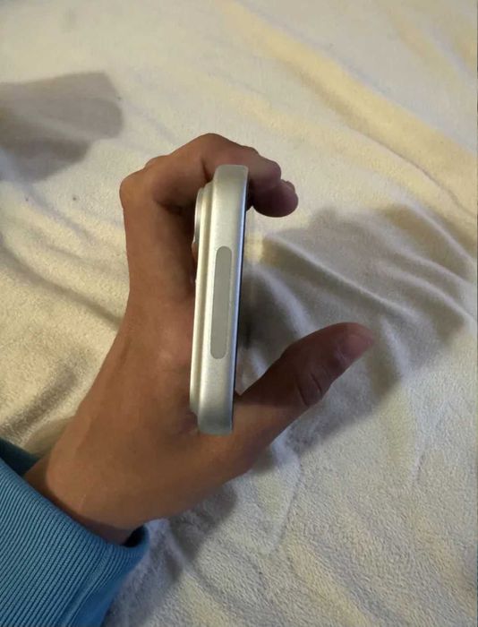 Iphone 17 pro em bom estado