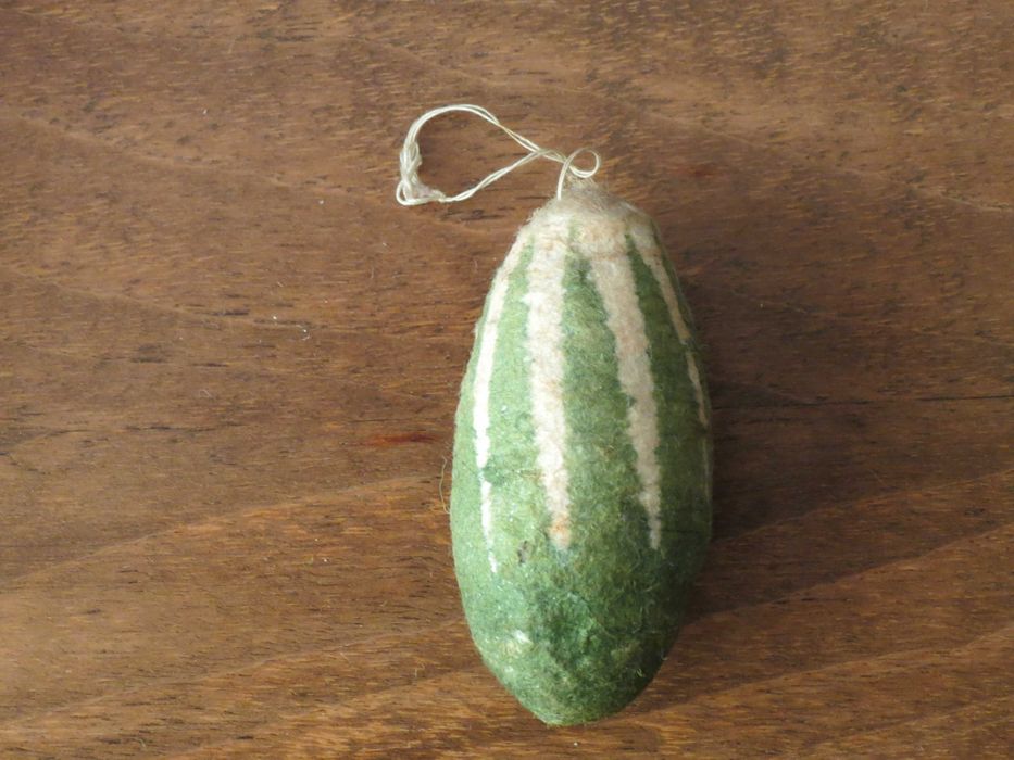 ёлочная игрушка из ваты . ссср . первая половина прошлого века