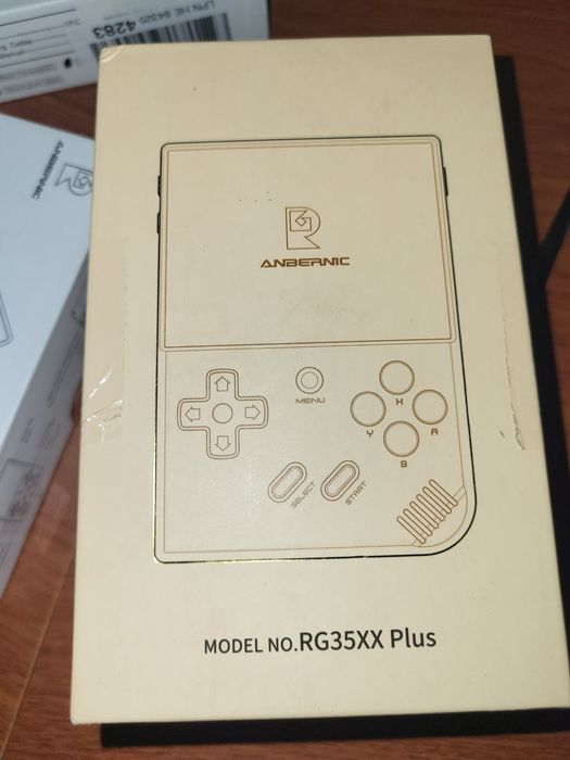 Konsola Anbernic RG35XX Plus
