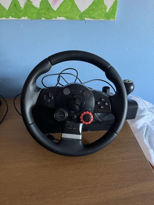 Volante loghitech DRIVING FORCE™ GT ps3 e pc