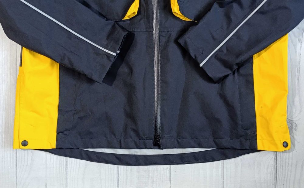 Kurtka DHL Gore Tex r. 62