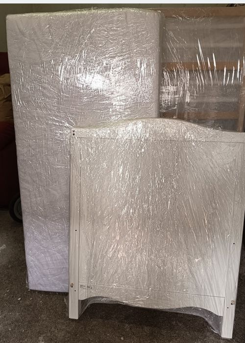 Quarto de bebé com pouco uso