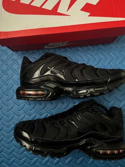 Nike TN Air Max Plus 1 black Rozmiar  44