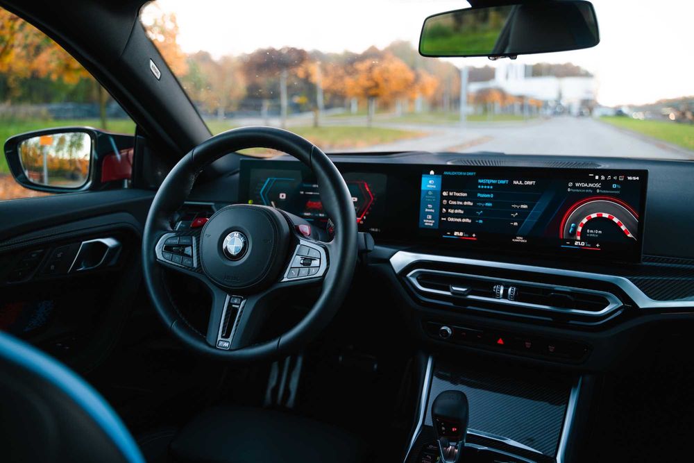 Wynajem BMW M2 G87 wypożyczalnia samochodów