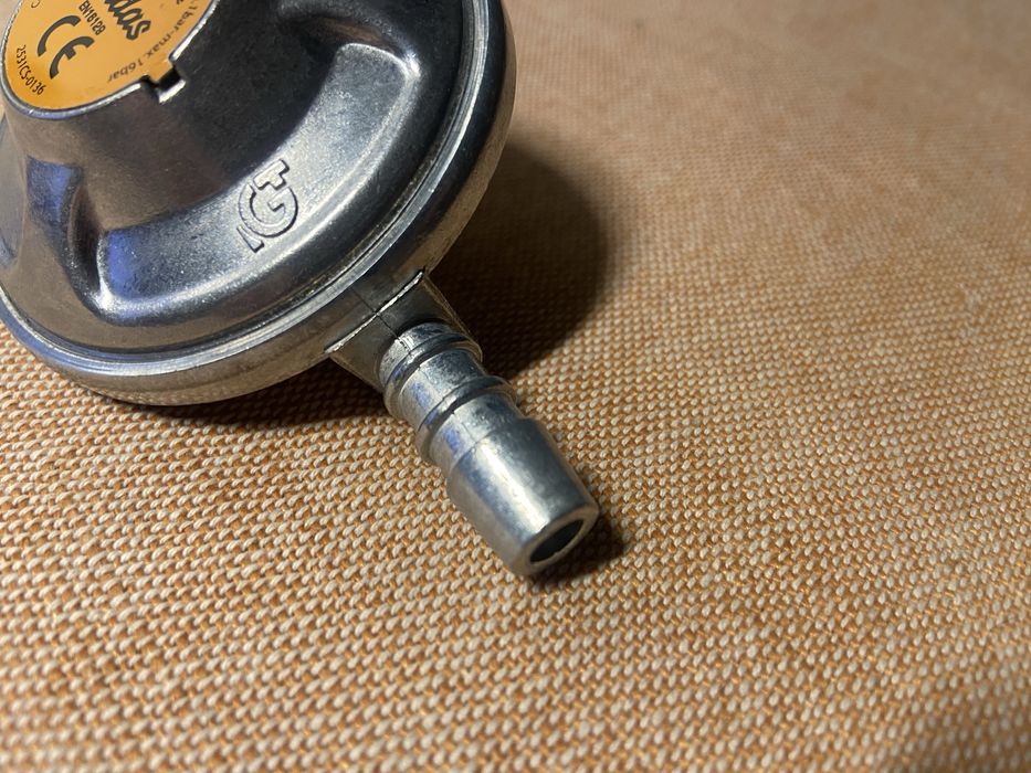 Редуктор Bradas 37 мбар (A310і) для газового балону