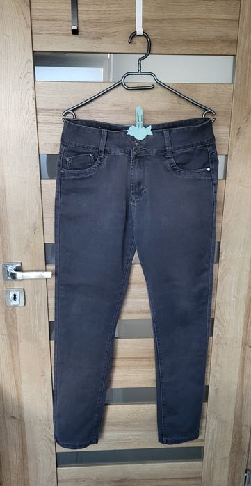 Spodnie jeansy Yazz Lez Jeans rozmiar 31 Yarrter