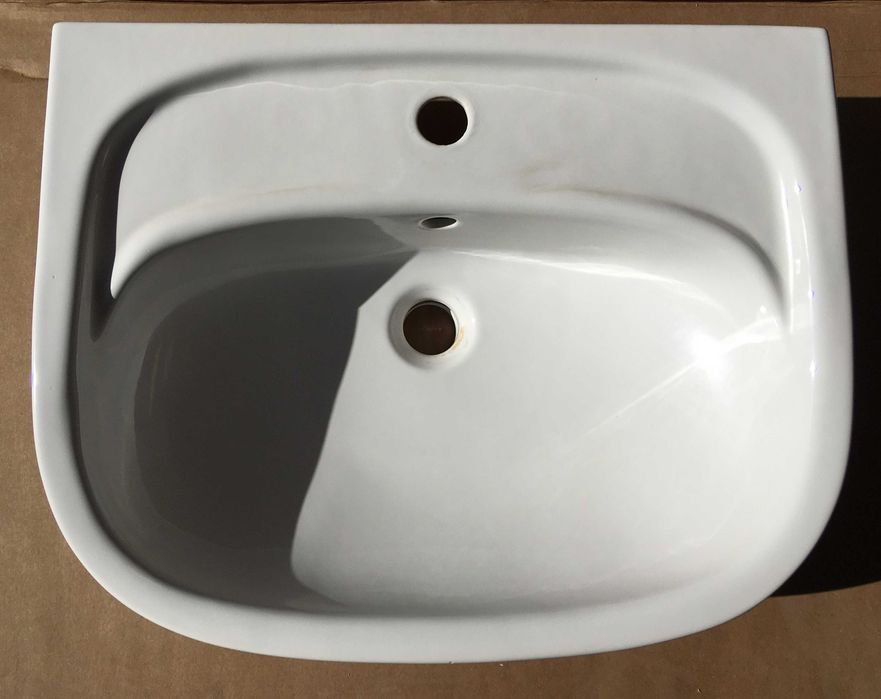 Umywalka ceramiczna 55x43 cm Koło