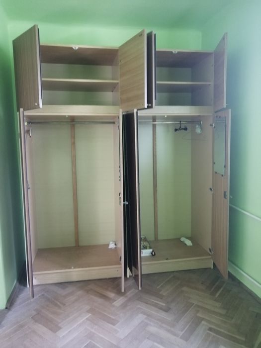 Dwie szafy ubraniowe PRL.