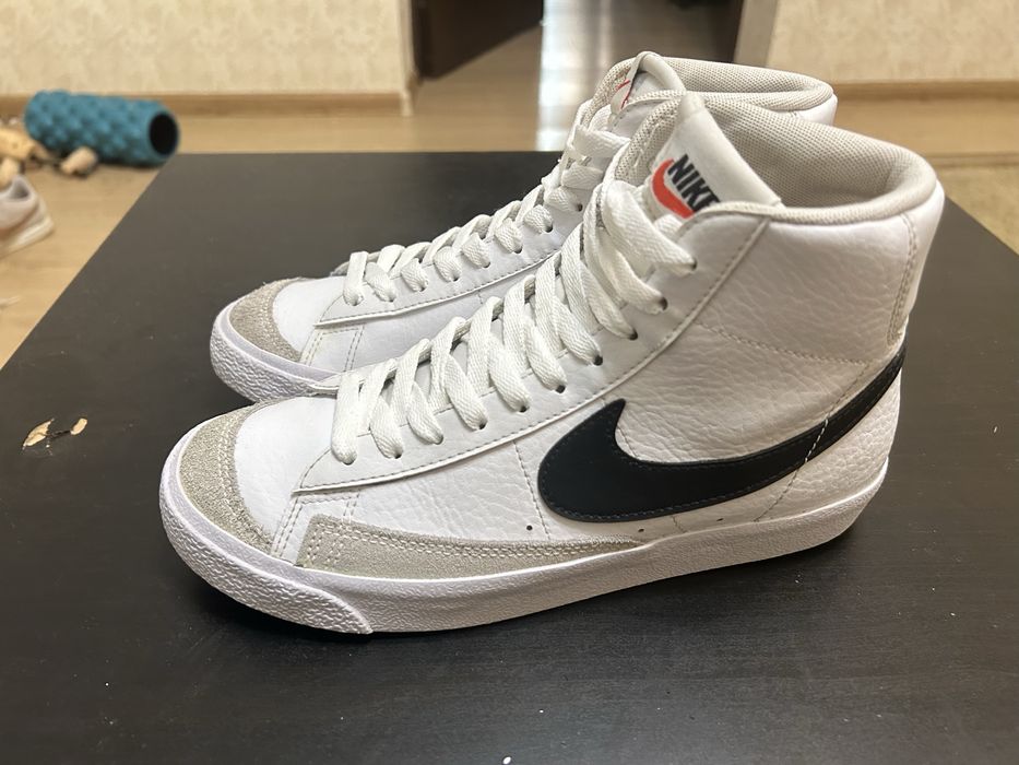 Кросівки Nike blazer mid