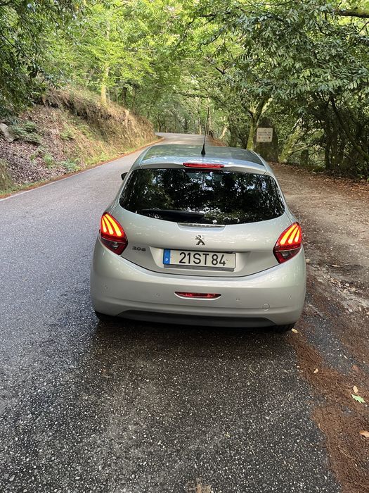 Peugeot 208 1.6 HDi Style 2017 | 115.000 km | Impecável