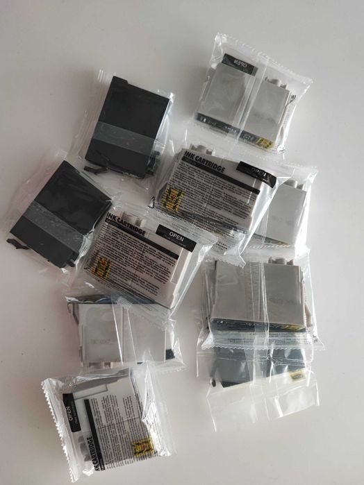 Selling brand-new white-line ink cartridges – reason for sale: purchase error.64550377504899120