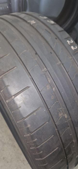 265/35R22 Pirelli PZero