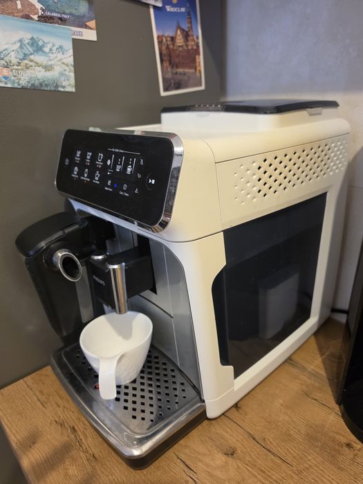 Express automatyczny PHILIPS LATTEGO 3200 (EP3243) stan bdb